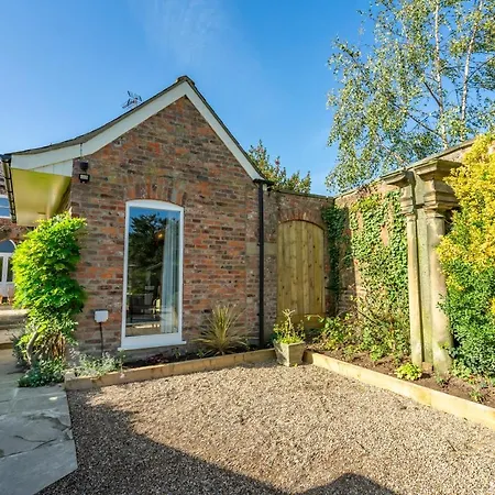 3 The Mews Feriehus *